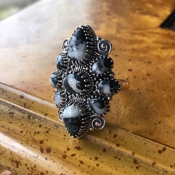 Natural White Buffalo Turquoise Sterling Silver Ring Size 7 - Picture 7 of 9